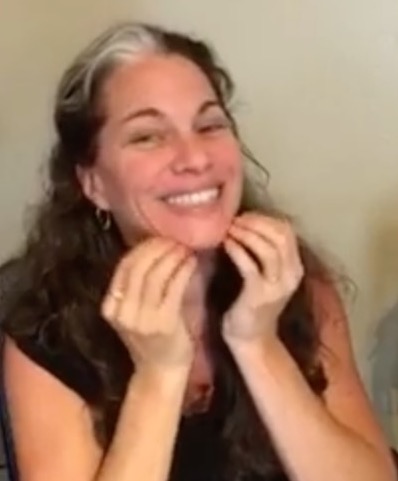 Spa Owner Beauty Secrets!  Oil cleansing for the face