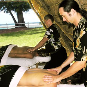 lomi hale beachside massage kauai north shore hanalei day spa open air